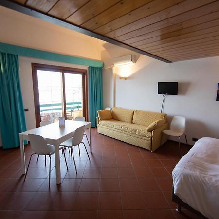 Residence Sporting Мальчезине Экстерьер фото