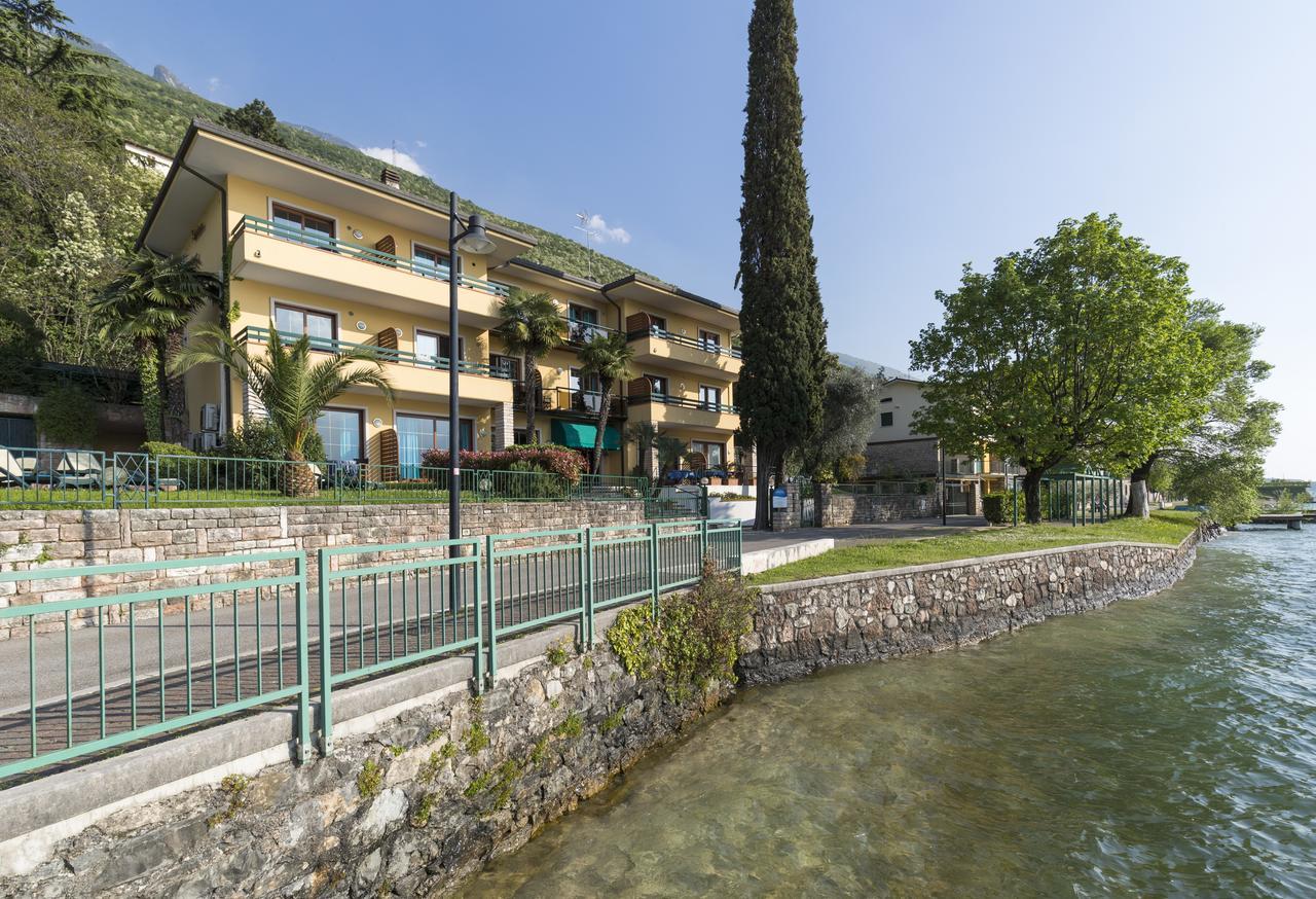 Residence Sporting Мальчезине Экстерьер фото